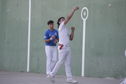 562399 